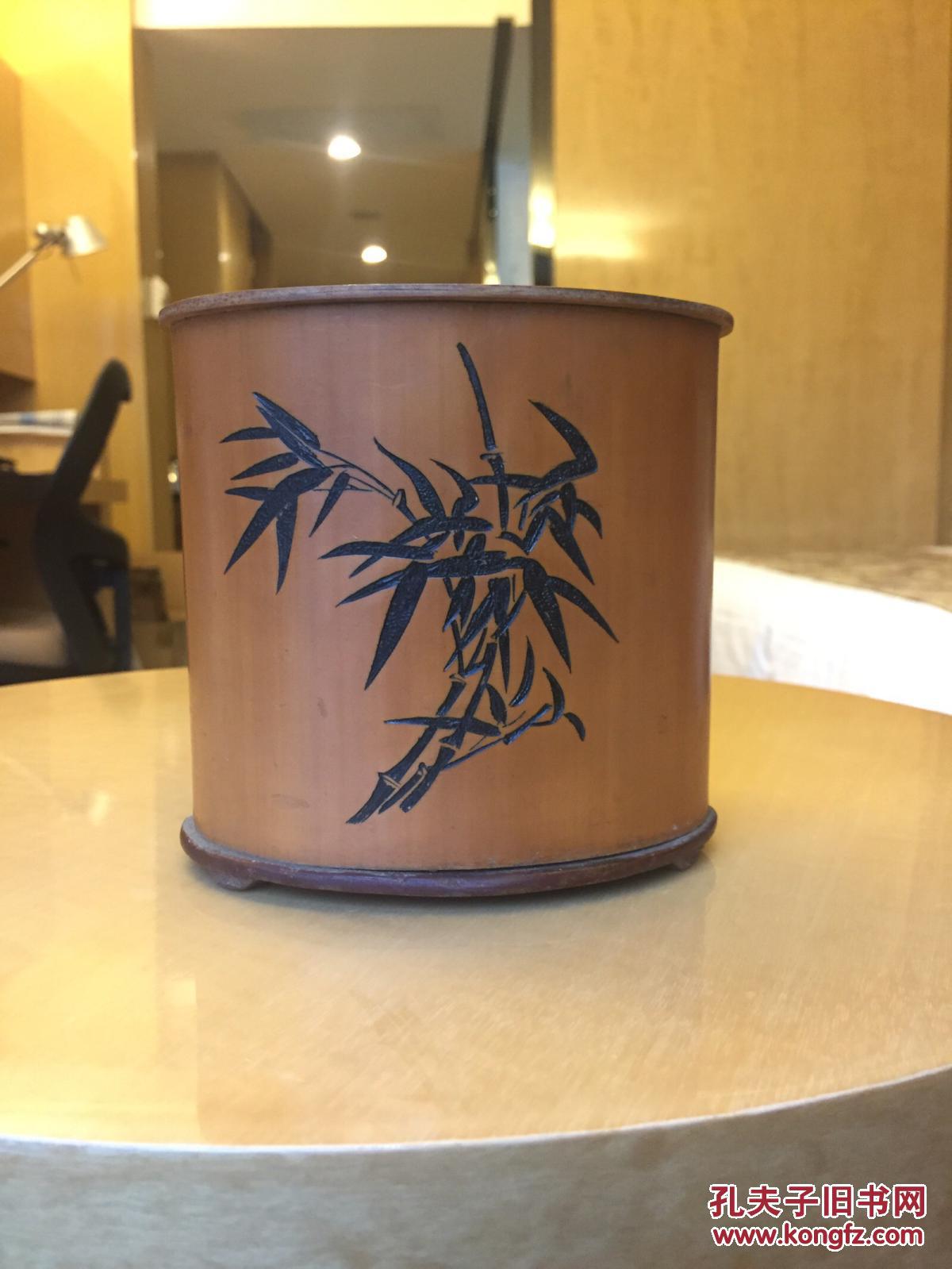 宝庆竹刻:竹簧笔筒(圆形)