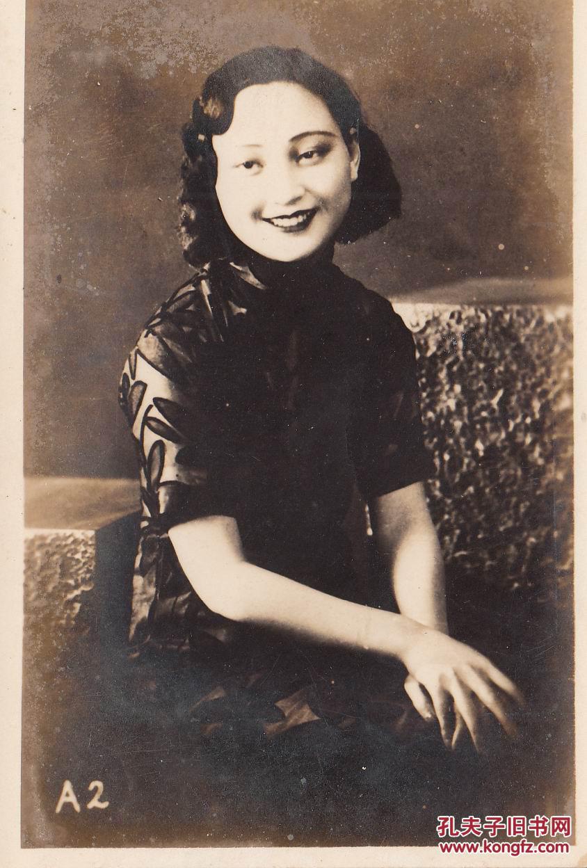 默片时代最后一位女影星:黎莉莉小照一枚【2】