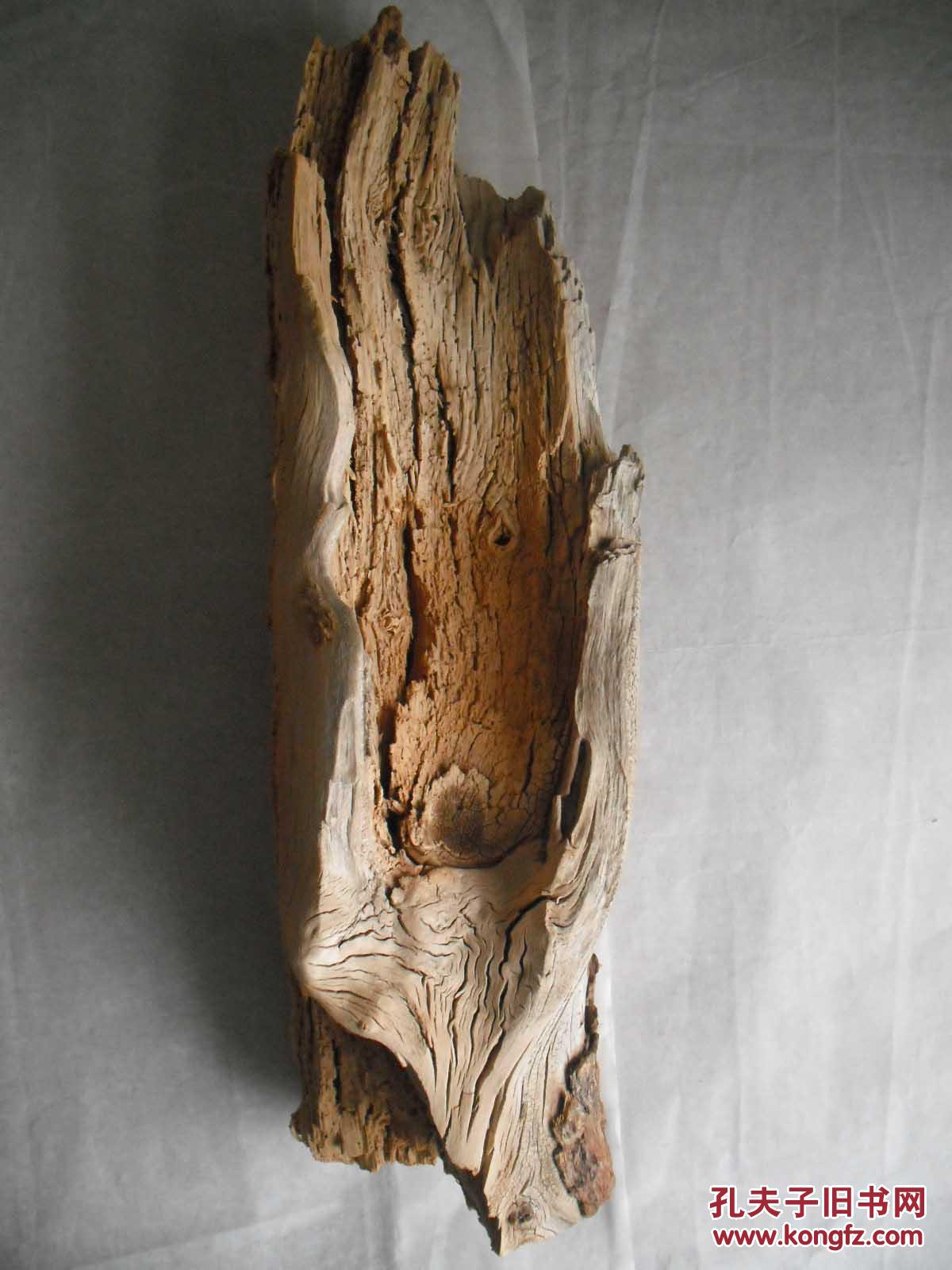 新疆沙漠里捡来的老胡杨木一段 大漠胡杨摆件 形如佛手印 三千年的