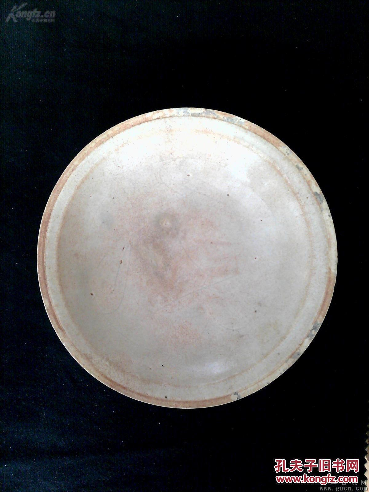 宋湖田窑青白釉盘,底足墨书"文"字款(直径16cm,高3.5cm)
