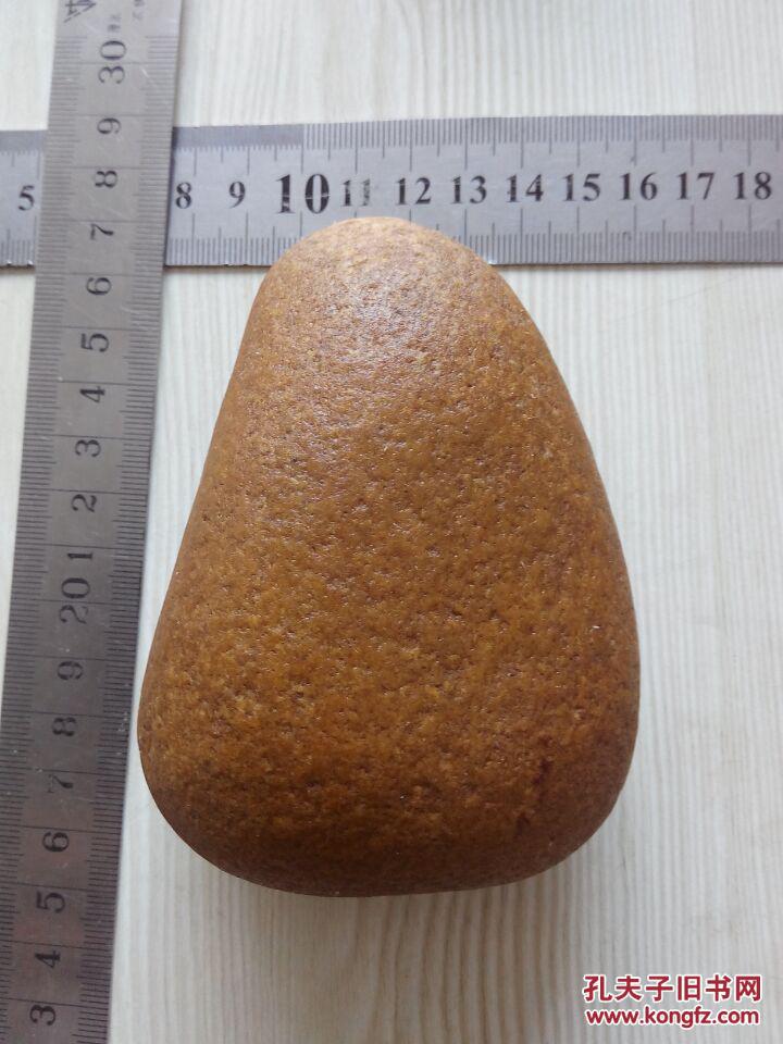 奇石摆件,形状独特镇宅宝石.重量490货号109