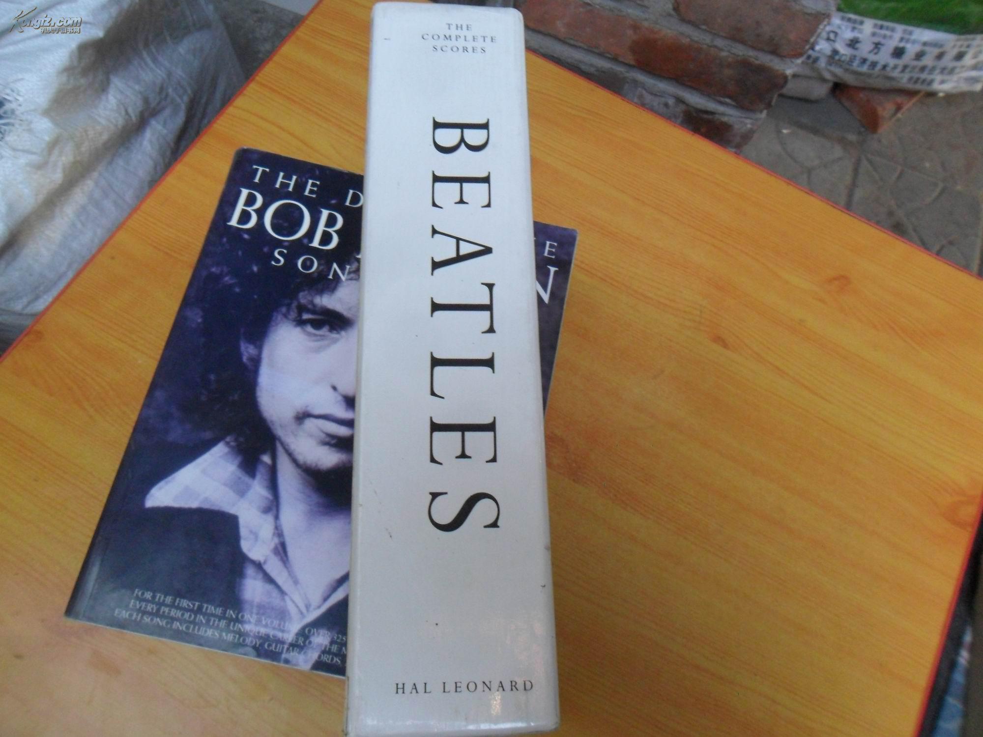 the beatles 英文原版音乐书籍(16开精装,厚册,带盒)详见图片