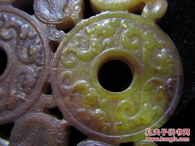 游丝毛雕工老玉:【红土沁汉代龙纹玉璧】无论沁色如何厚重,也锁不住