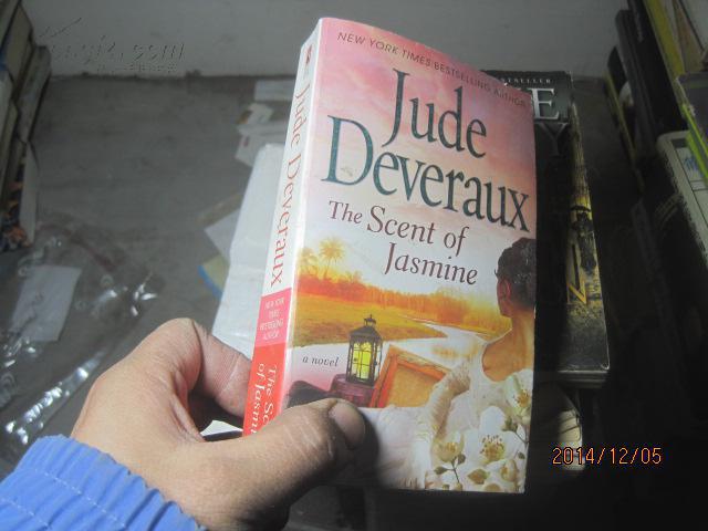 the scent of jasmine 4808