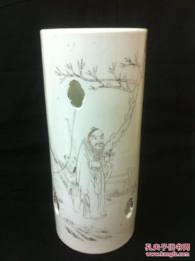 功力精湛,刀锋细腻爽致,画面生动传神.朴素见高华.岁痕老线反添拙雅.