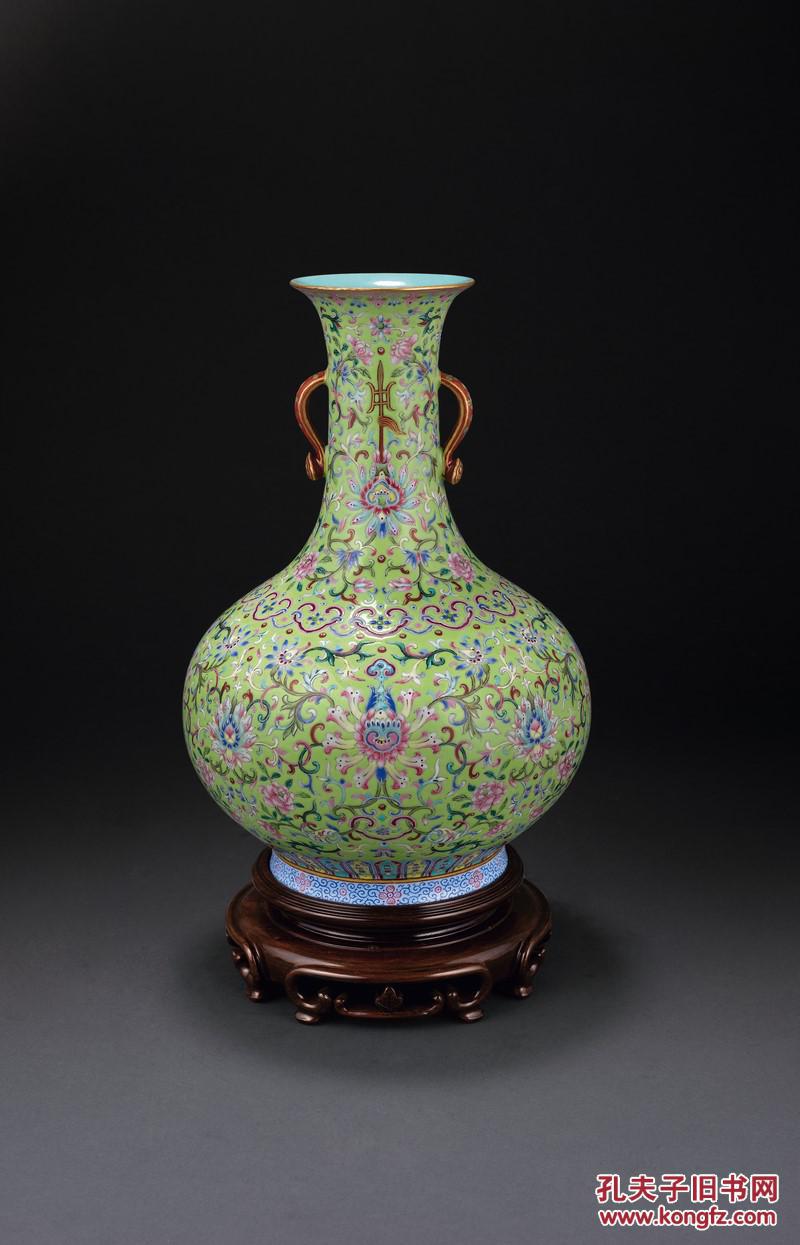 中国嘉德香港2013春季拍卖会观古―瓷器工艺品封面拍品清雍正青花黄地