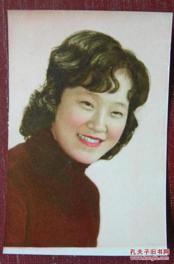 1942 条结果 拍摄者:六来顺 年代:1936 尺寸:6.9 × 4.