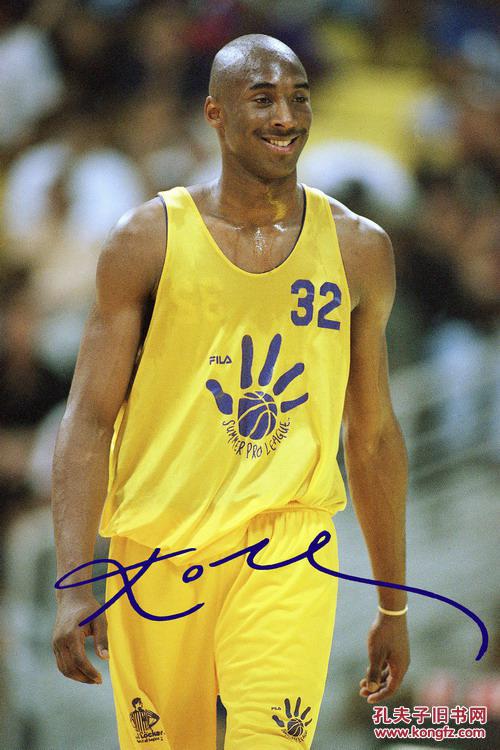 科比湖人队青涩时光篮球明信片套装(十张)