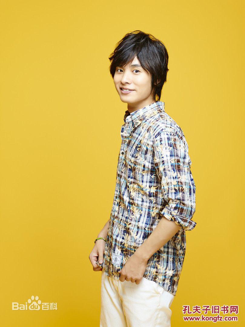 冈本信彦10周年记念写真集happy声优冈本信彦写真集