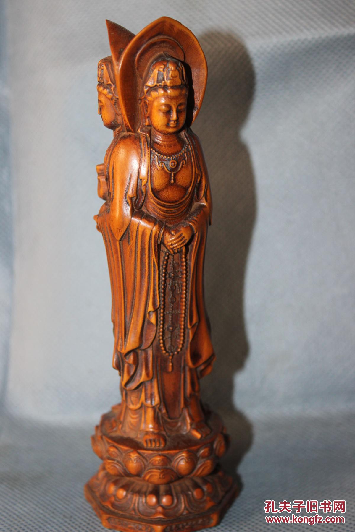 黄杨木三面佛一尊