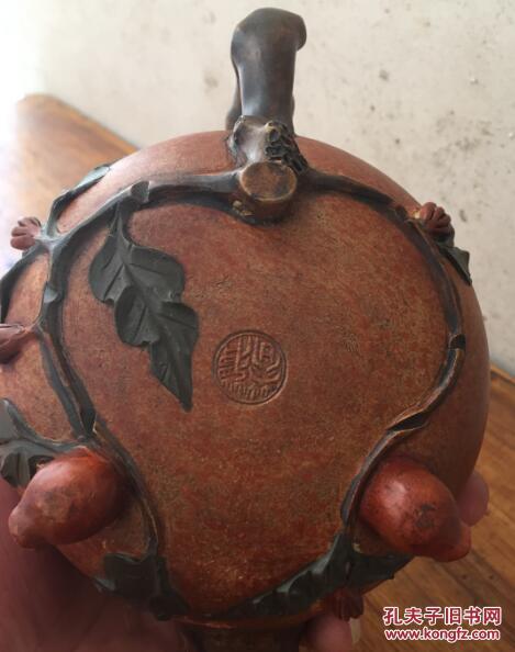 蒋蓉紫砂壶 名家名款 石榴紫砂壶 名款茶具 拍品编号:28752097