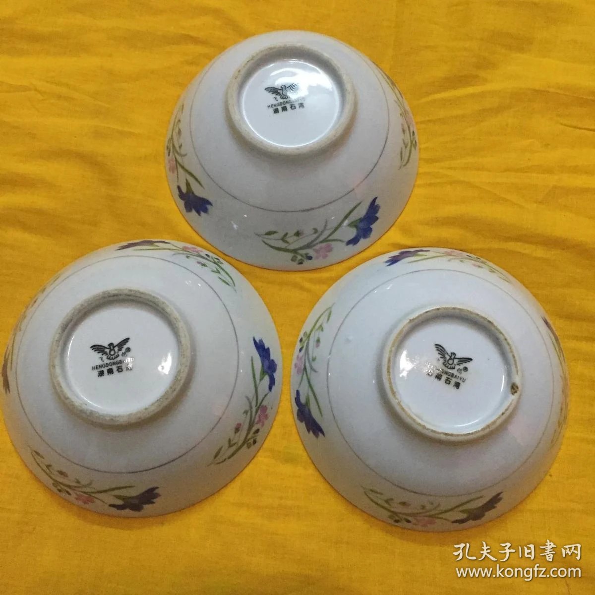 保真包老湖南石湾飞鸽牌花卉老瓷碗三只合售口径底径高158656cm