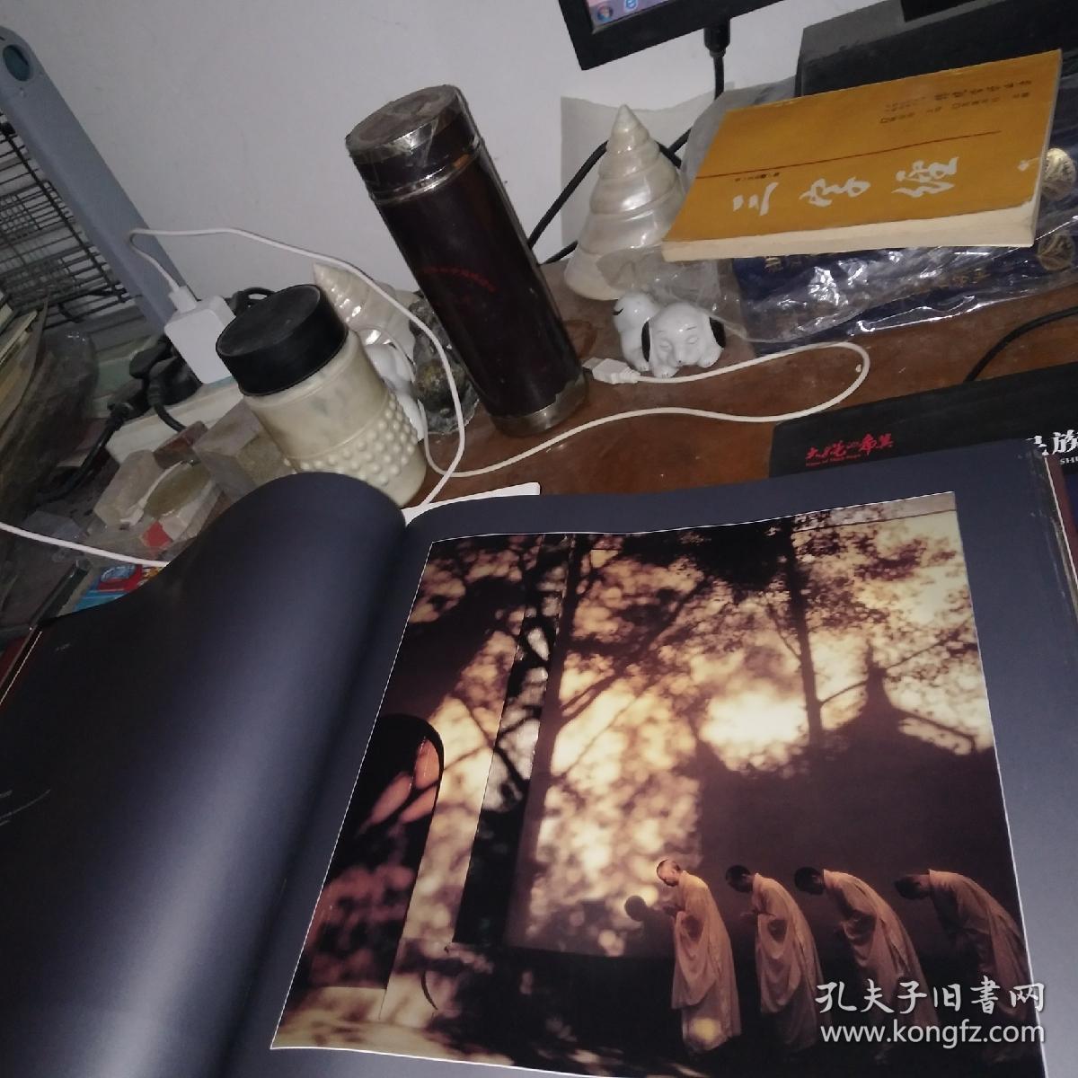 佛的足迹:张望摄影作品集 签名本