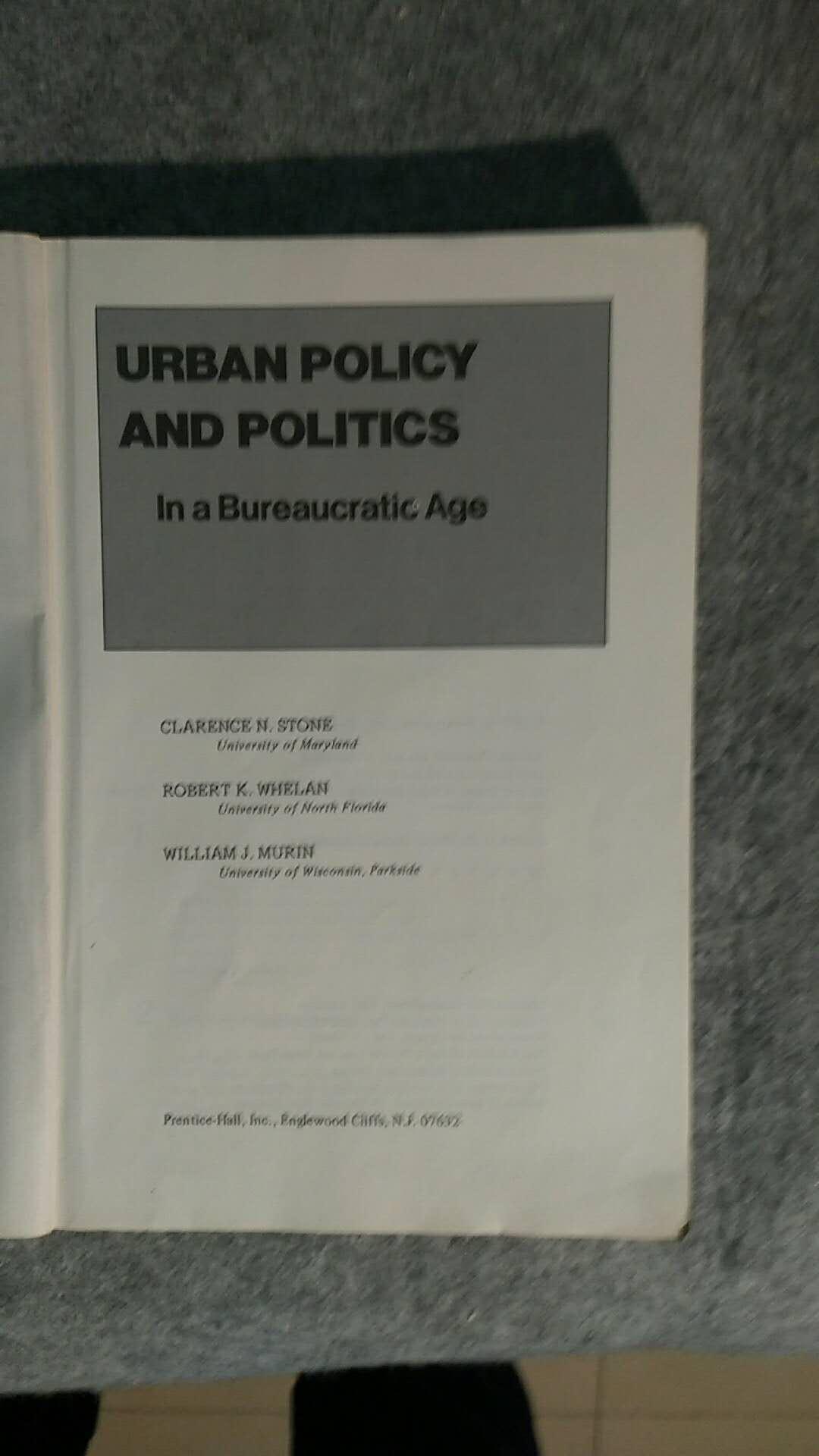 Urban   Policy  and  Politics