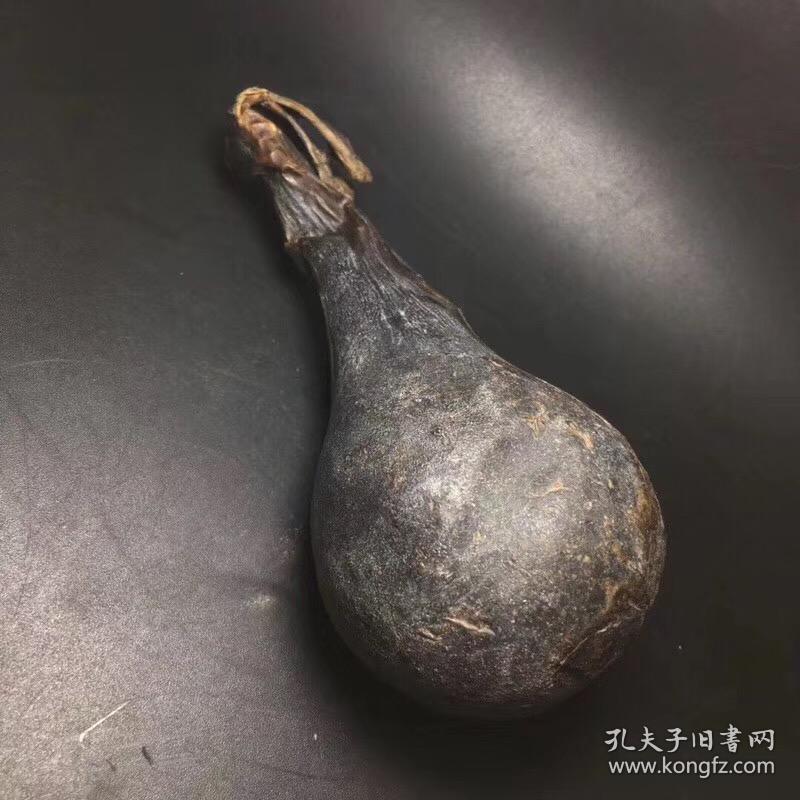 乡下收到熊胆,熊胆,为熊科动物黑熊或棕熊的胆囊 ,中医等亚洲传统医学