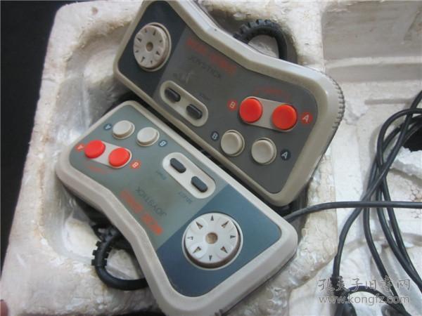 上世纪80-90年代小天才iq501型电视游戏机全套.