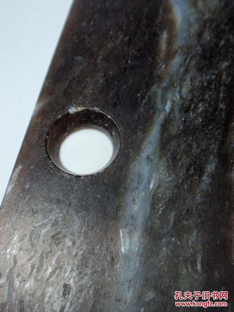 三孔长玉刀之一齐家文化约公元前2200年至公元前1600年此件藏品标明的