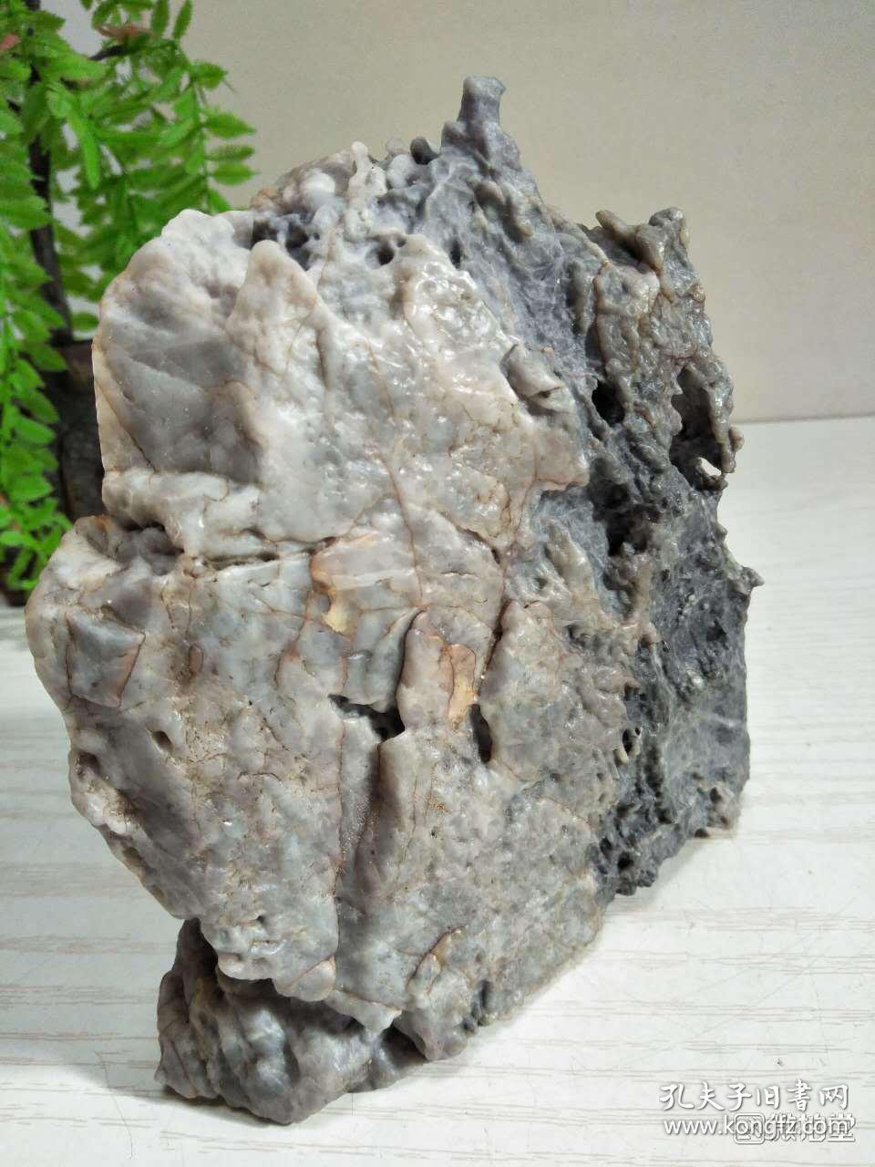 【蒙古阿拉善戈壁大滩风凌石】1082克,造型好完整无残伤14×13×7厘米
