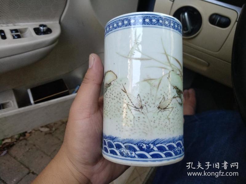 精品瓷:老干部散出民国江西景德镇小名家李明亮款墨彩草虫蟋蟀"秋色