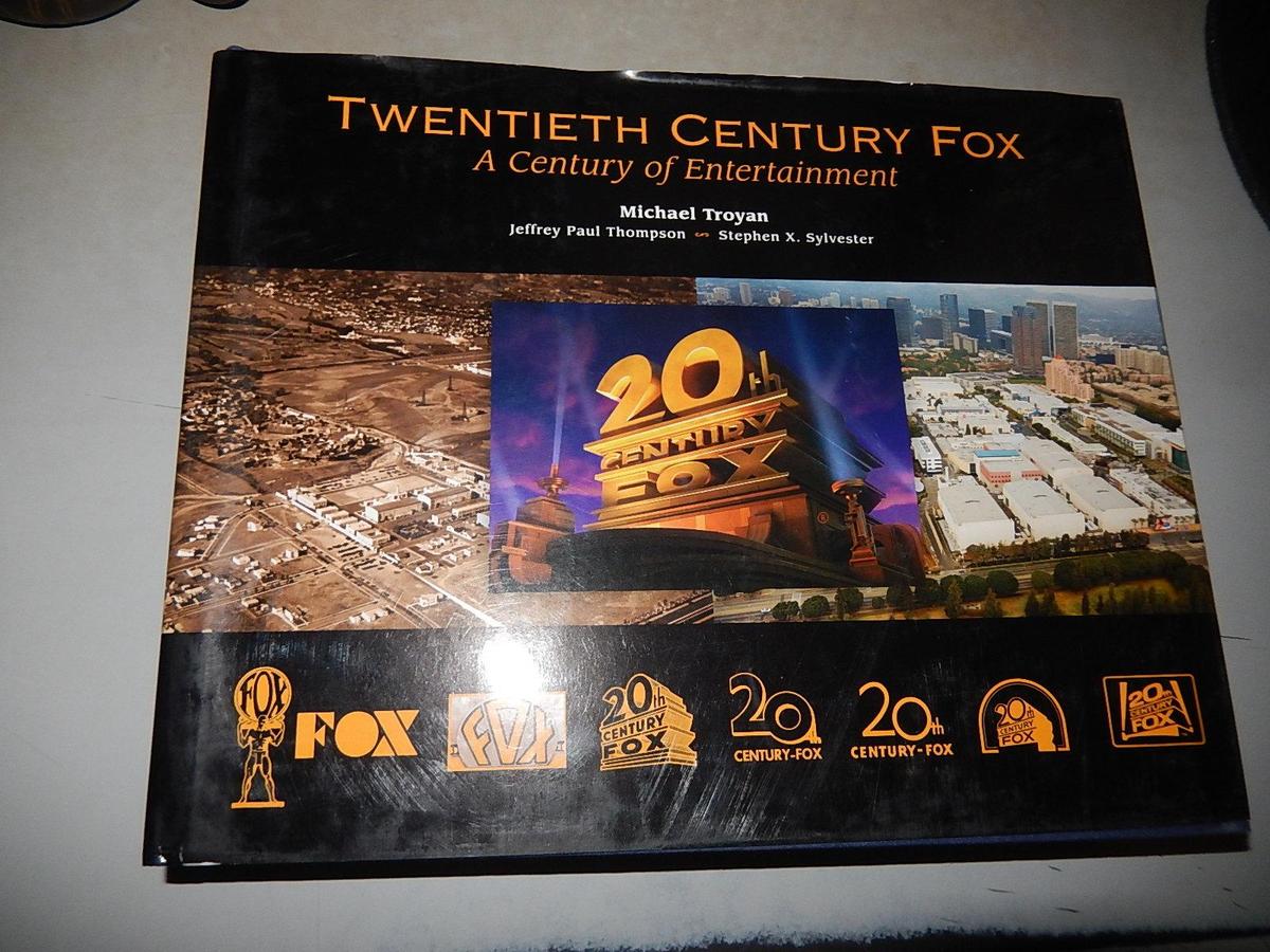 Twentieth Century Fox: A Century of Entertainment 英文原版精装 画册 20世纪福克斯