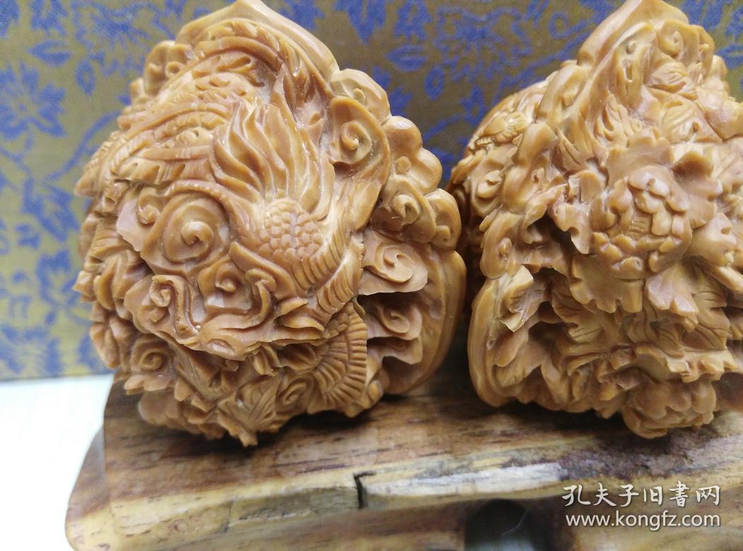 古玩文玩收藏类:文玩核桃一对 麒麟纹官帽文玩核桃雕刻"凤穿牡丹"