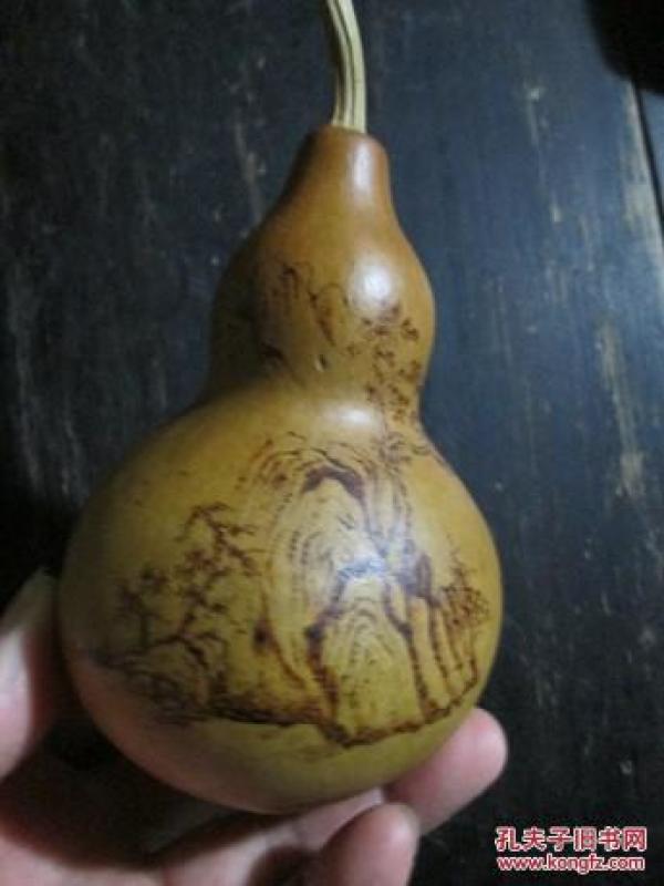 烙画葫芦一个