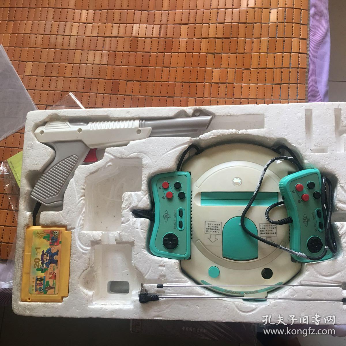 王中王游戏机 品相如图