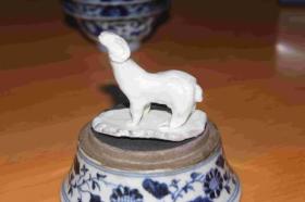 宋代德化窑影青白雕塑羊