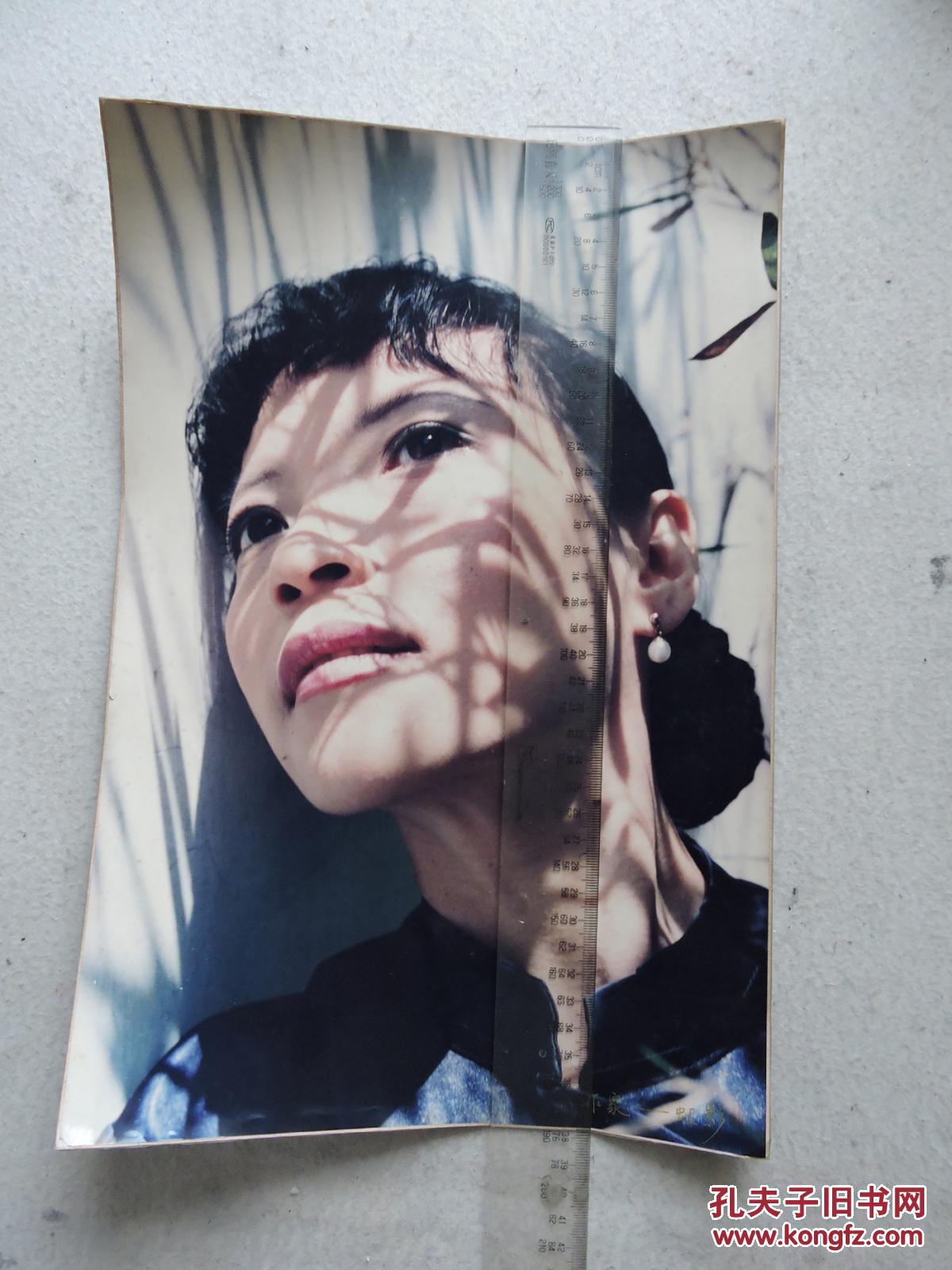 著名作家 虹影 大幅艺术照片