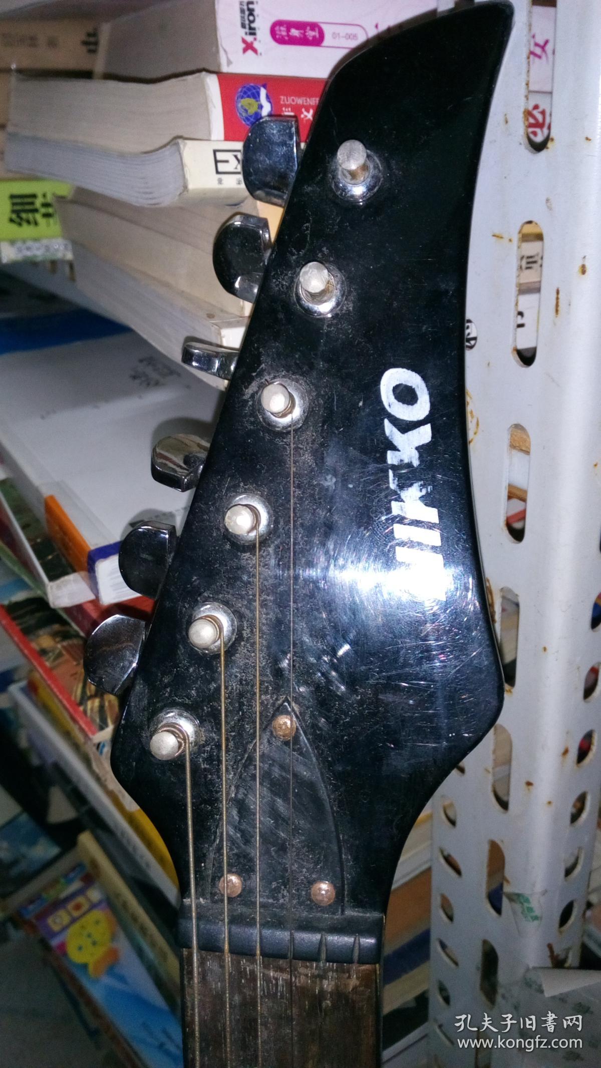 日本原装尼康电吉他-弦少两根,内件无损,分量重