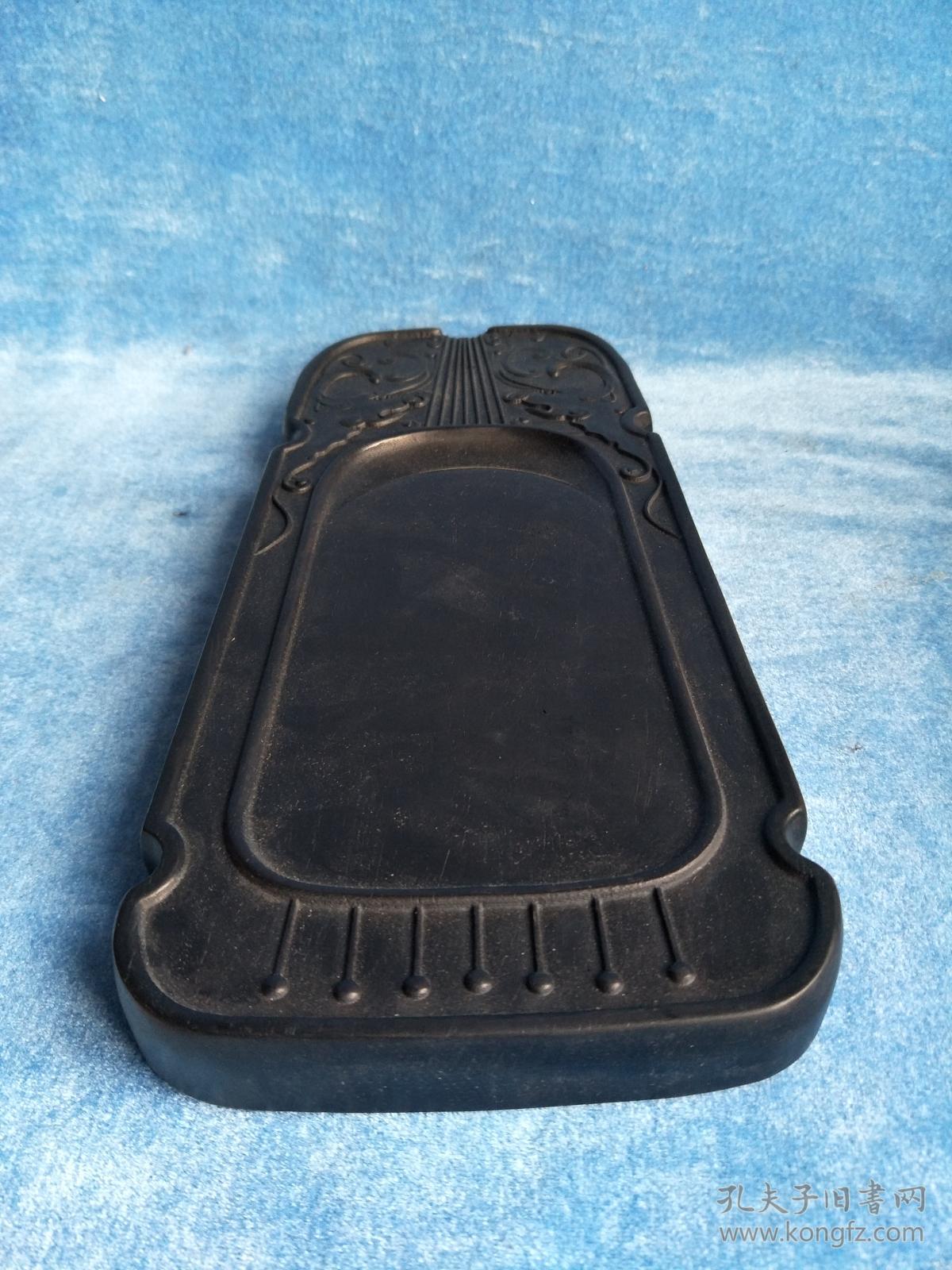 旧藏,檀木文房砚台,重约2斤 拍品编号:30915124