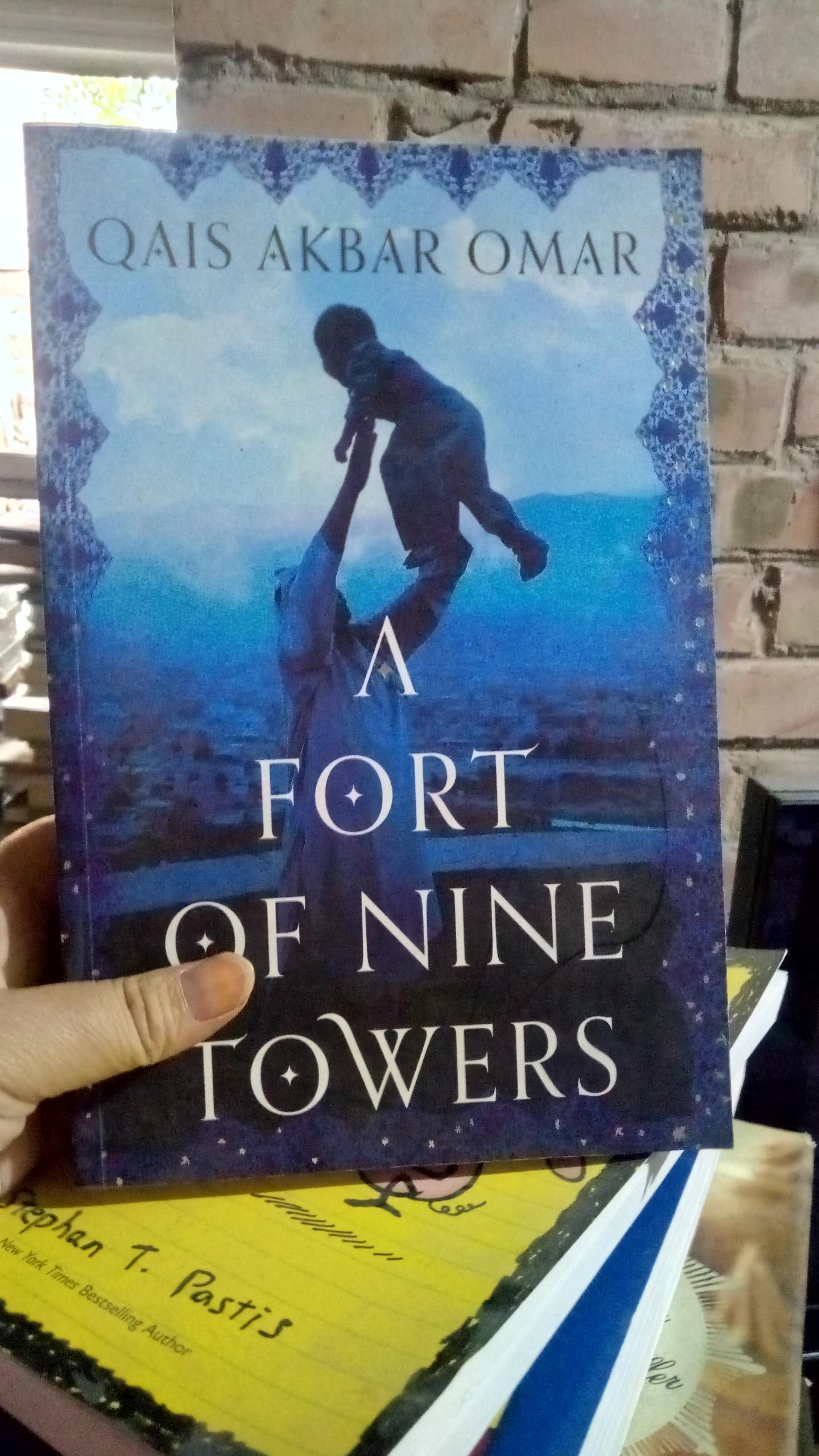 A Fort of Nine Towers [平装]