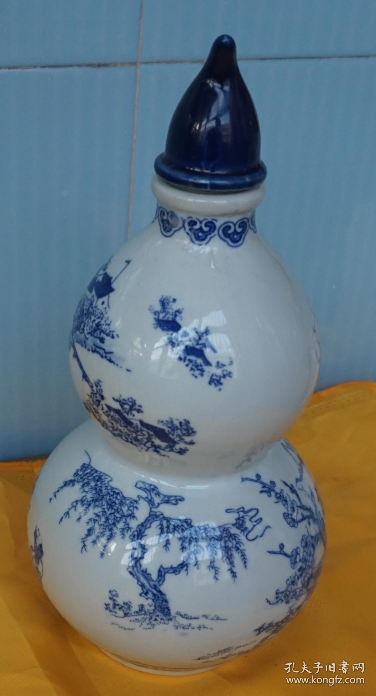 收藏酒瓶 宝葫芦形状瓷酒瓶高29厘米二斤