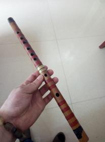 五，六十年的竹笛一支
