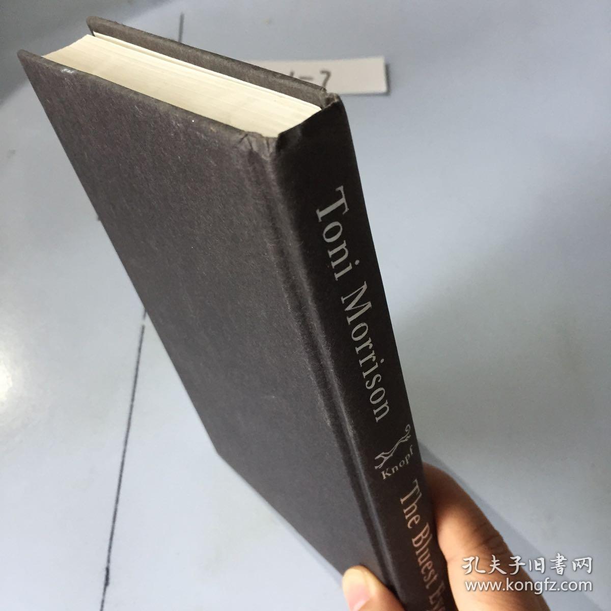 the bluest eye 《最蓝的眼睛》 【英文原版,精装本,品相佳】