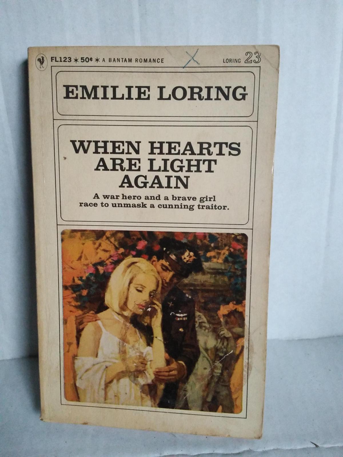 When hearts are light again  英文原版口袋書（目前孔網孤本）