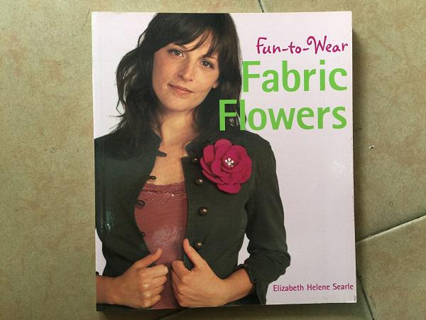 Fun-to-Wear Fabric Flowers 服装配饰花艺制作