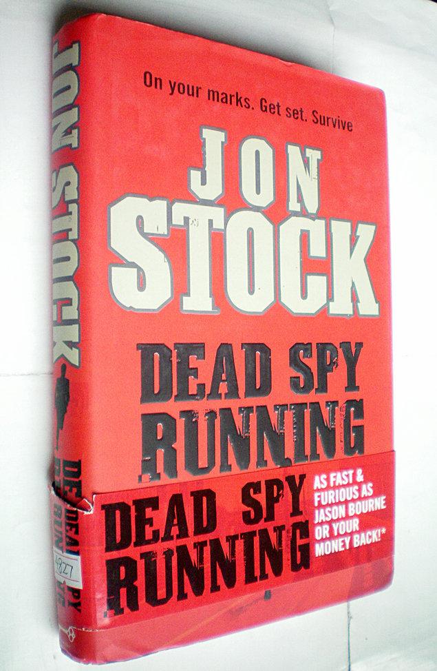 Dead Spy Running （精装原版外文书）