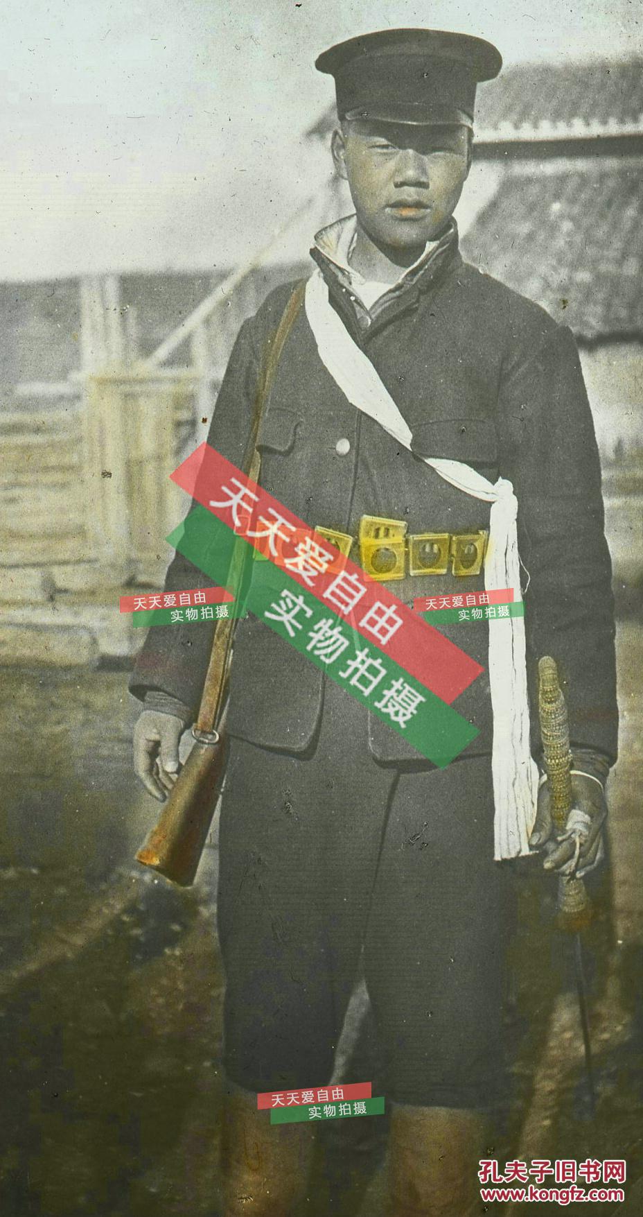 清代民国玻璃幻灯片-1911年湖北汉口辛亥革命武昌起义时期的背枪持刀