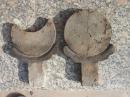 老陶制品；“日”、“月”图腾1对。古代建筑中使用18厘米*13厘米*2厘米