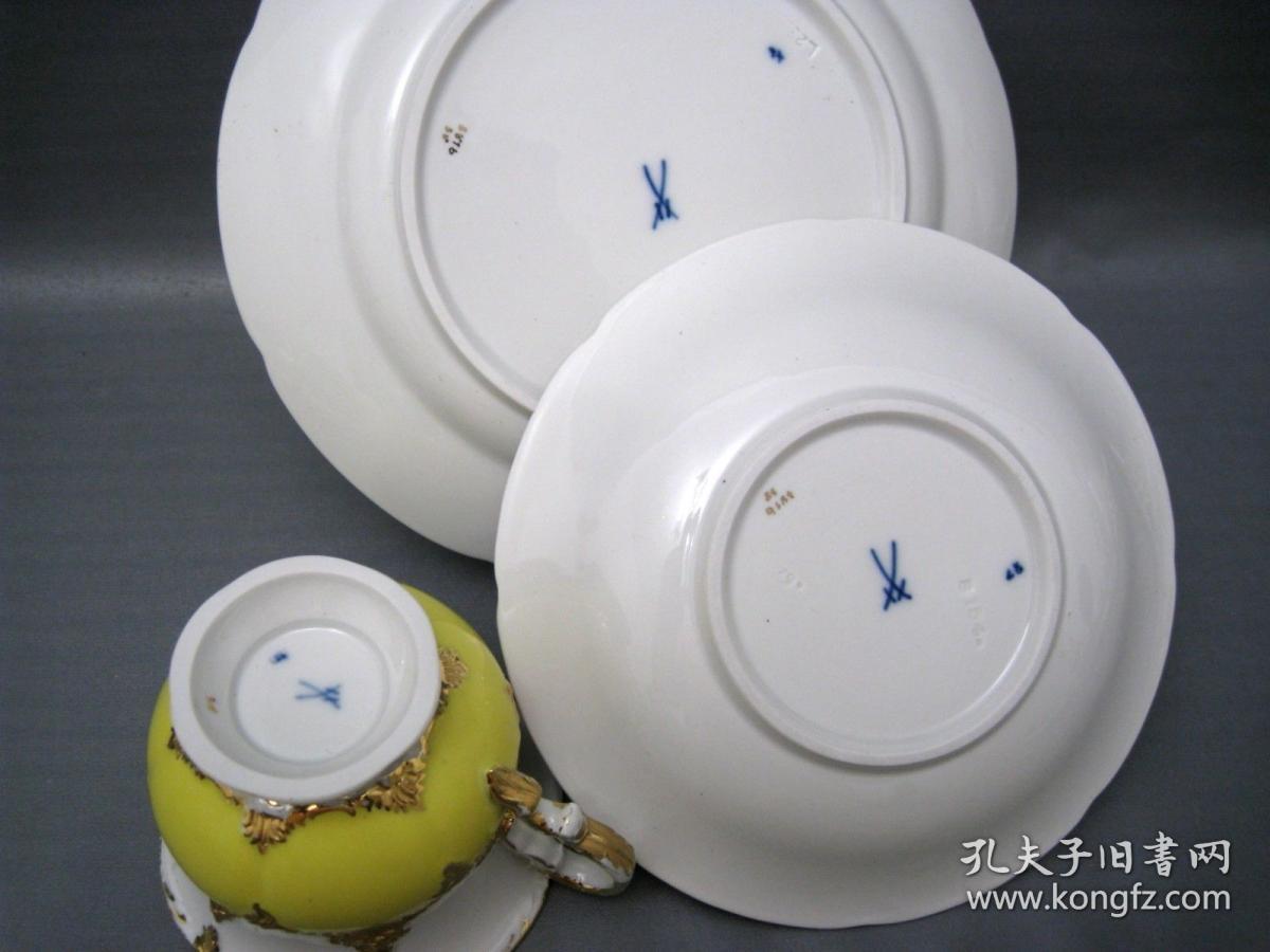 德国梅森鎏金咖啡杯三件套明黄色底的梅森非常罕见,不多介绍了