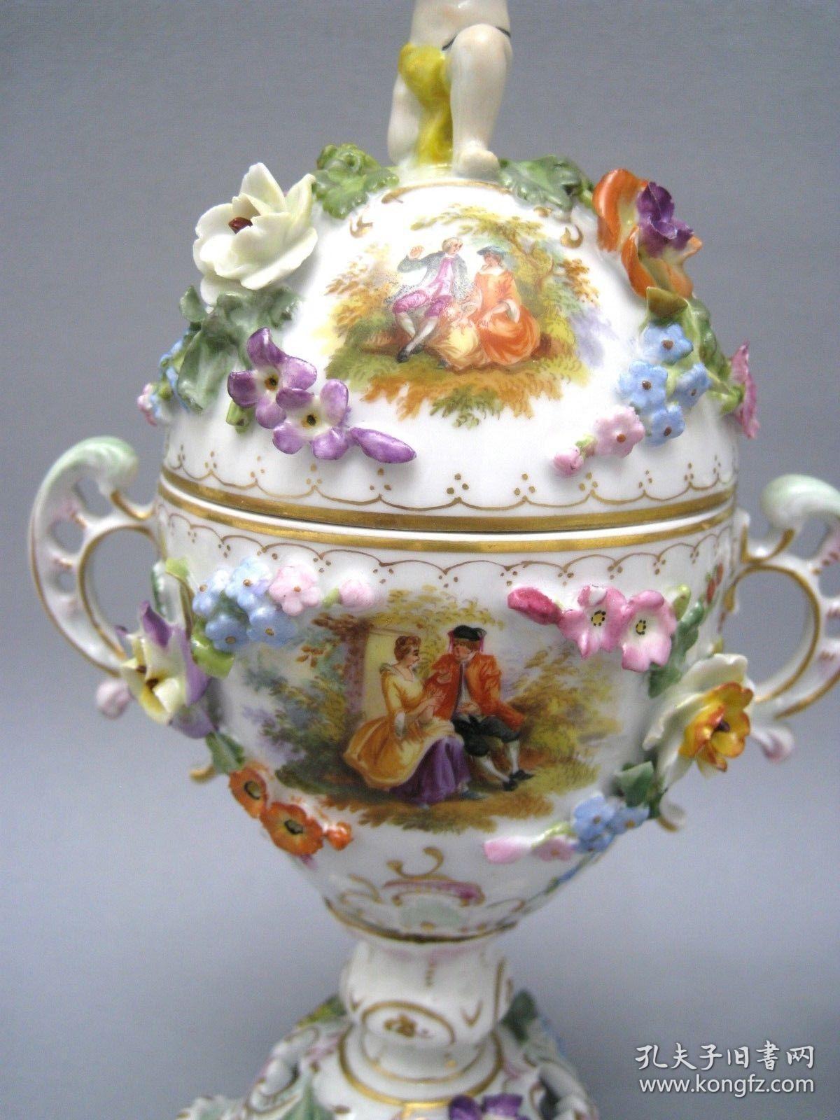 德国德累斯顿古董堆花人物赏瓶一对 尺寸:高28cm 73403