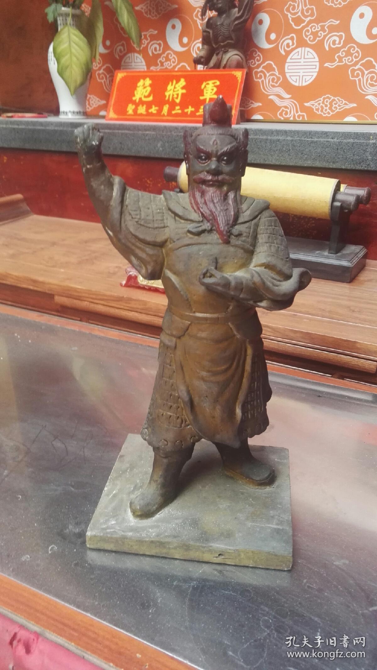 泥塑神像,年代不详