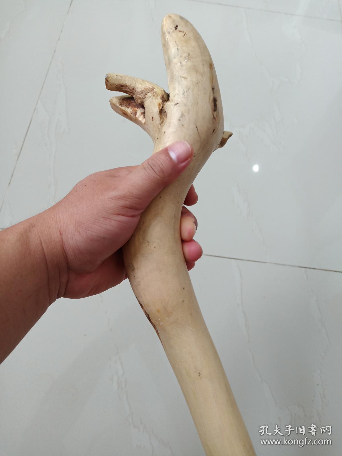 近年新作桦木白木整料随形实木拐杖手杖拐棍