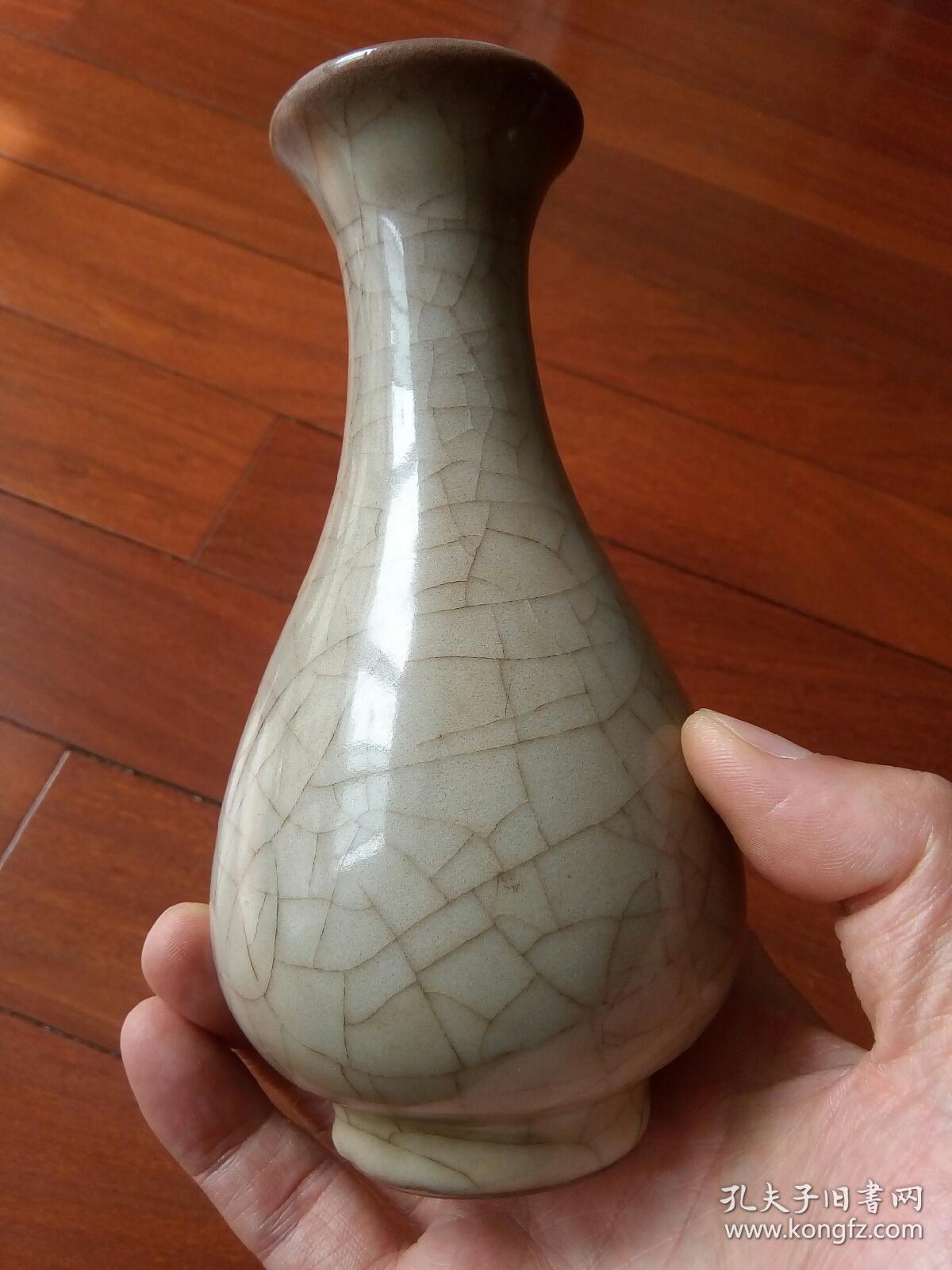 宋哥窑玉壶春瓶釉好型正瓶内五彩蛤蜊光少见