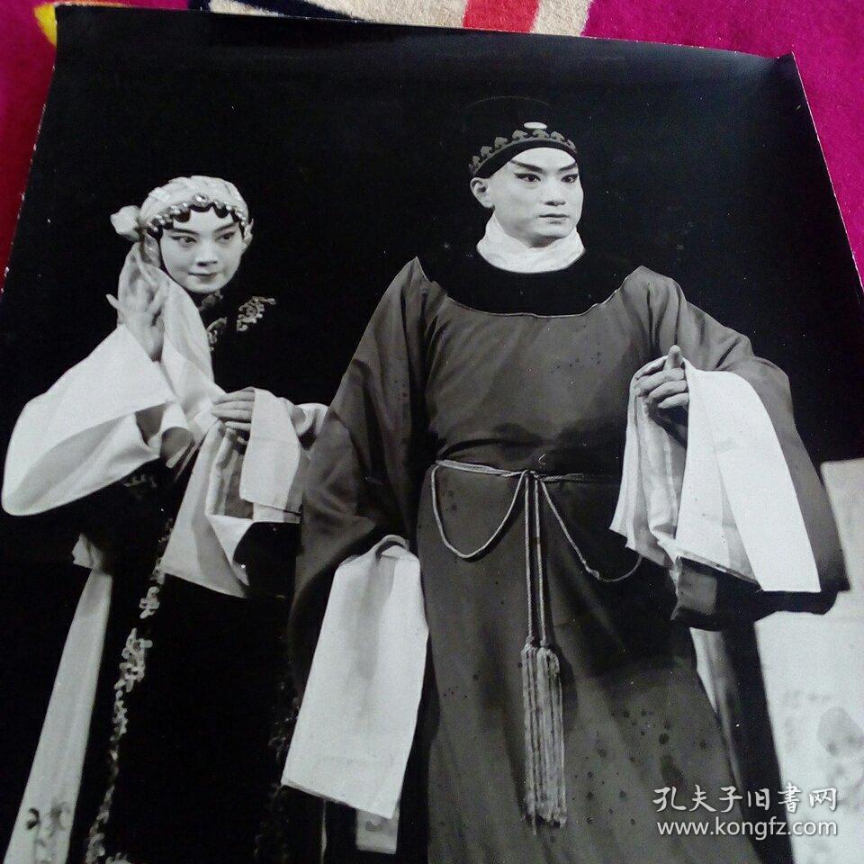 《周仁献嫂》叶少兰饰周仁