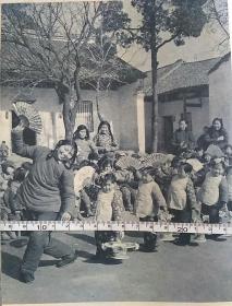 河南省商城县幼儿园保育员幼儿舞蹈图片