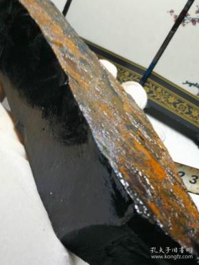 墨玉乌黑发亮的顶级黑玉石黑乌金黑金刚一斤多重非常漂亮大自然的神奇