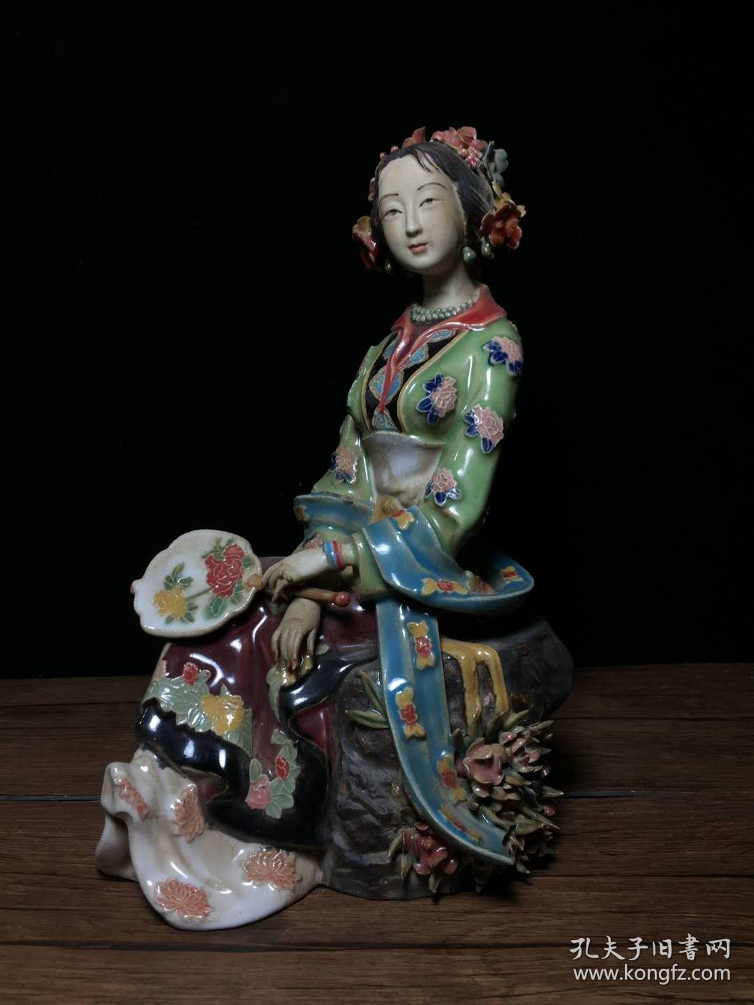 石湾瓷美女摆件十二金钗之一 【秦可卿】特价包邮