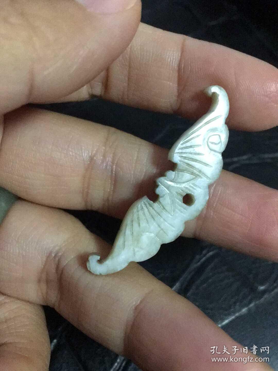 漂亮,明代和田玉蝙蝠
